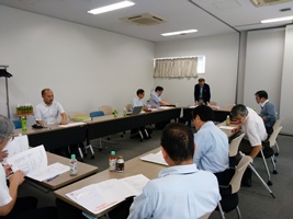 総会の様子