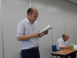 総会の様子